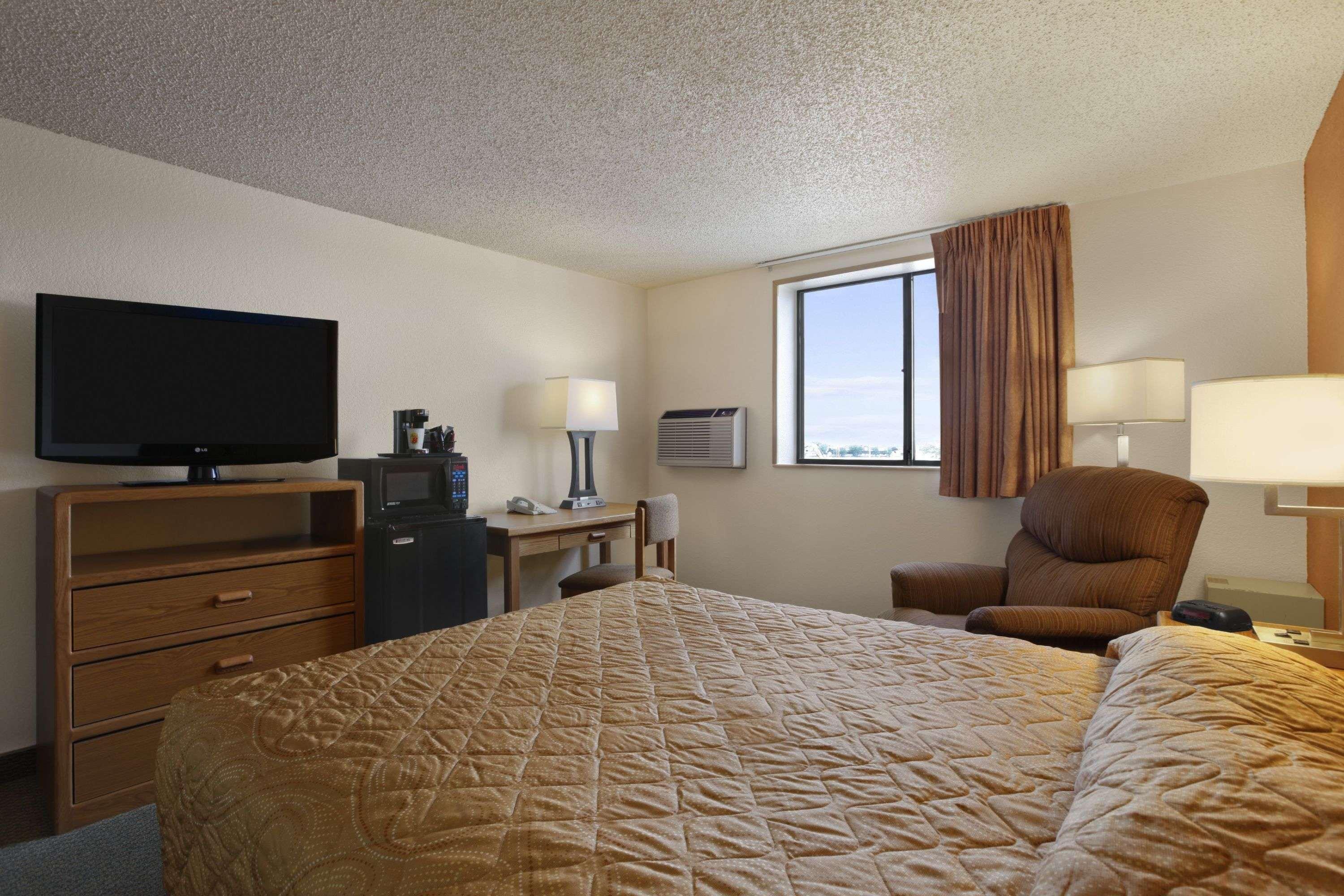 Hotel Super 8 By Wyndham Wy