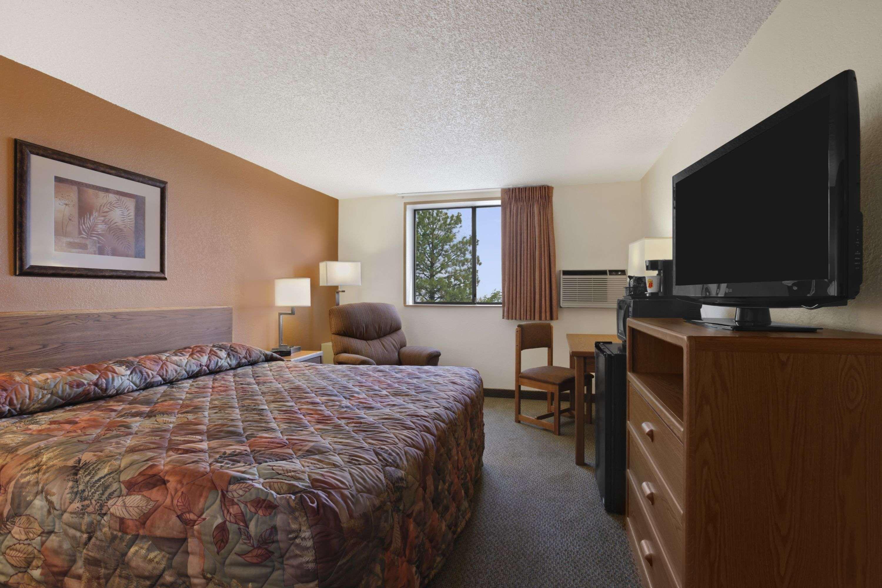 Super 8 By Wyndham Wy Cheyenne