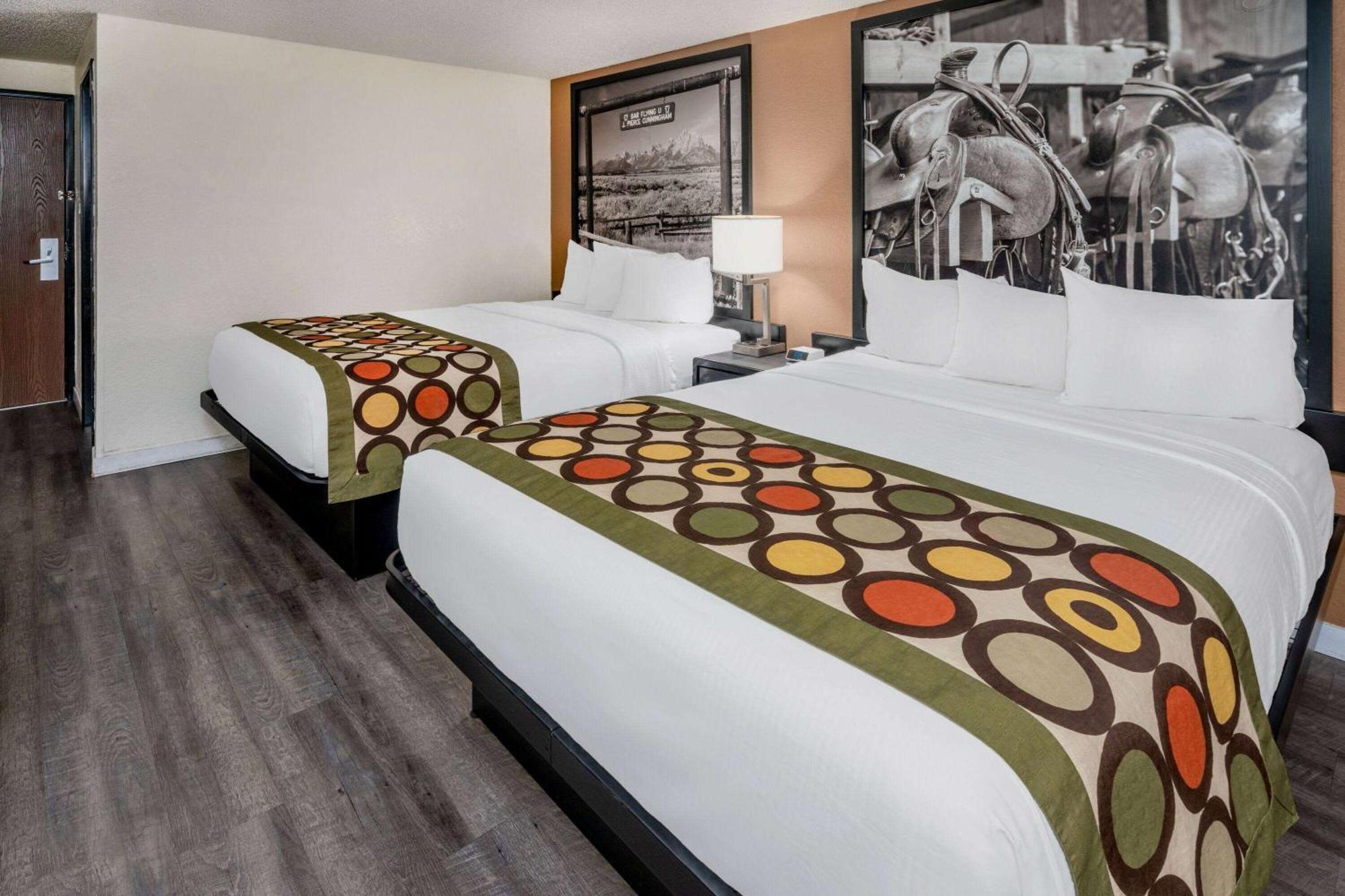 Super 8 By Wyndham Wy Hotel 2*